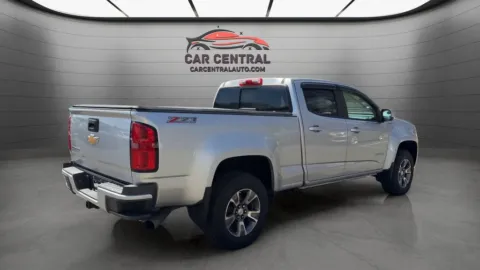 More photos of 2017 Chevrolet Colorado Z71 at Car Central Wallingford, CT