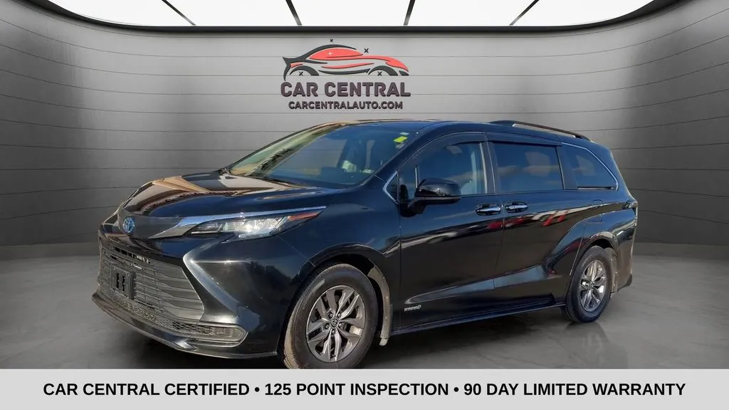 2021 Toyota Sienna LE