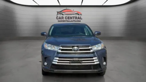 Photos of 2018 Toyota Highlander LE Plus for sale in Wallingford, CT at Car Central Wallingford