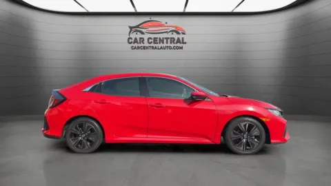More photos of 2019 Honda Civic EX-L at Car Central Wallingford, CT