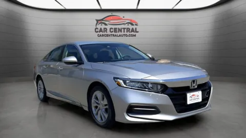 More photos of 2020 Honda Accord LX at Car Central Wallingford, CT