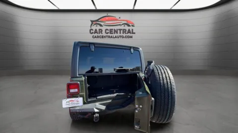 More photos of 2021 Jeep Wrangler Sport S at Car Central Wallingford, CT