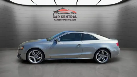 Photos of 2009 Audi S5 4.2 for sale in Wallingford, CT at Car Central Wallingford