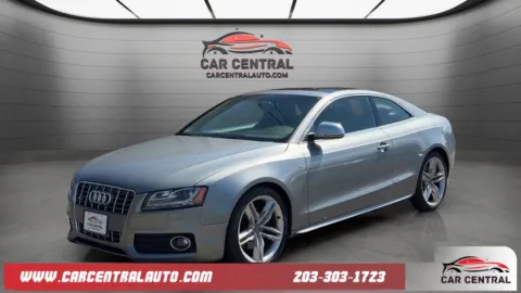 Blue 2009 Audi S5 4.2 for sale in Wallingford, CT