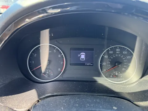 More photos of 2022 Kia Seltos S at Car Central Wallingford, CT