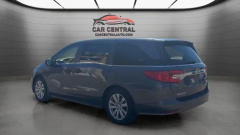 Another view of 2018 Honda Odyssey LX for sale in Wallingford, CT at Car Central Wallingford