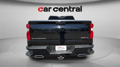 More photos of 2019 Chevrolet Silverado 1500 LT Trail Boss at Car Central Wallingford, CT
