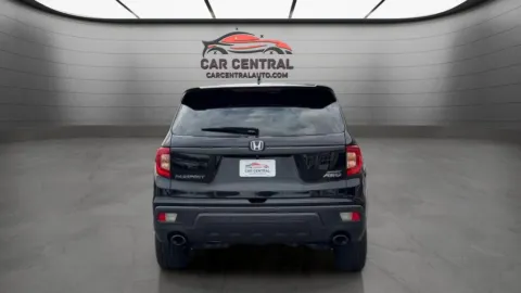 More photos of 2019 Honda Passport Sport at Car Central Wallingford, CT
