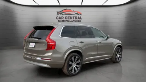 More photos of 2022 Volvo XC90 T6 Inscription at Car Central Wallingford, CT