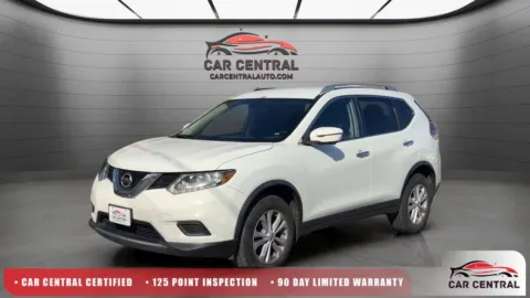 White 2016 Nissan Rogue SV for sale in Wallingford, CT