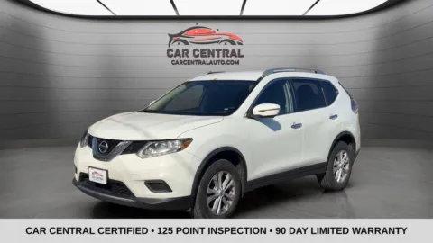 White 2016 Nissan Rogue SV for sale in Wallingford, CT