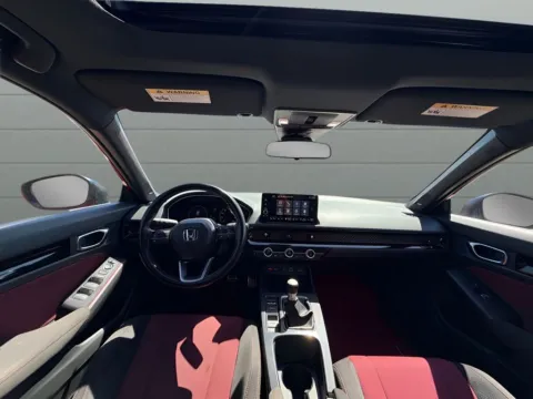 More photos of 2024 Honda Civic Si at Car Central Wallingford, CT