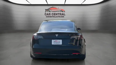 More photos of 2020 Tesla Model 3 Performance at Car Central Wallingford, CT