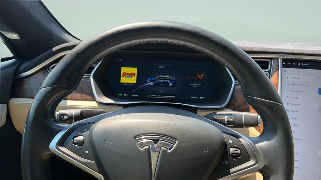 2016 Tesla Model S 90D - Photo 14