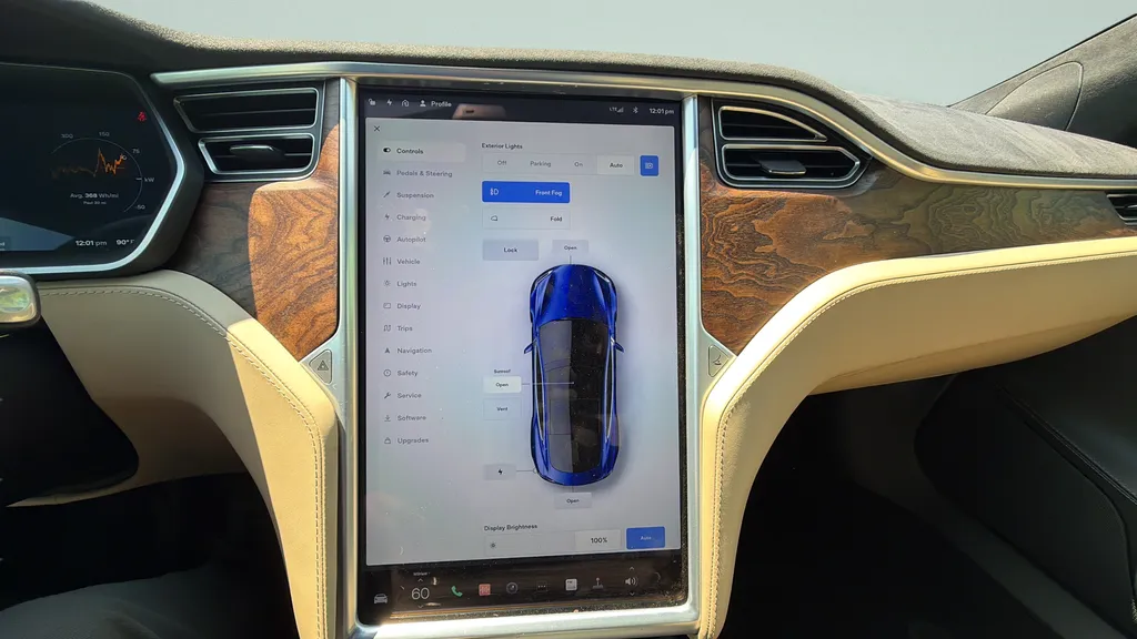2016 Tesla Model S 90D - Photo 17