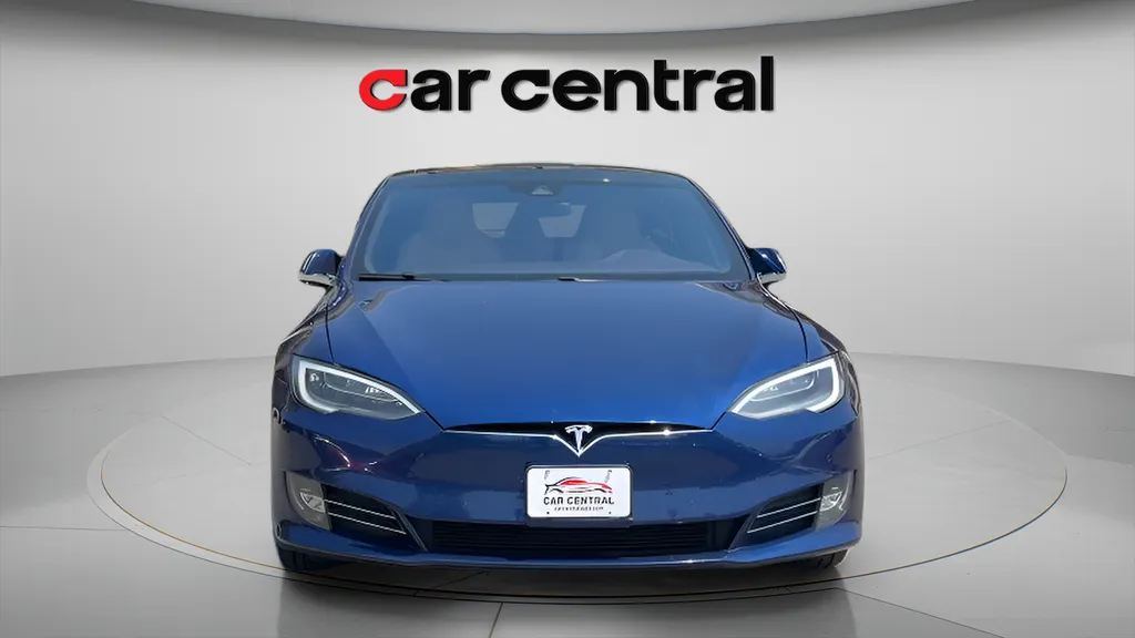 2016 Tesla Model S 90D - Photo 9