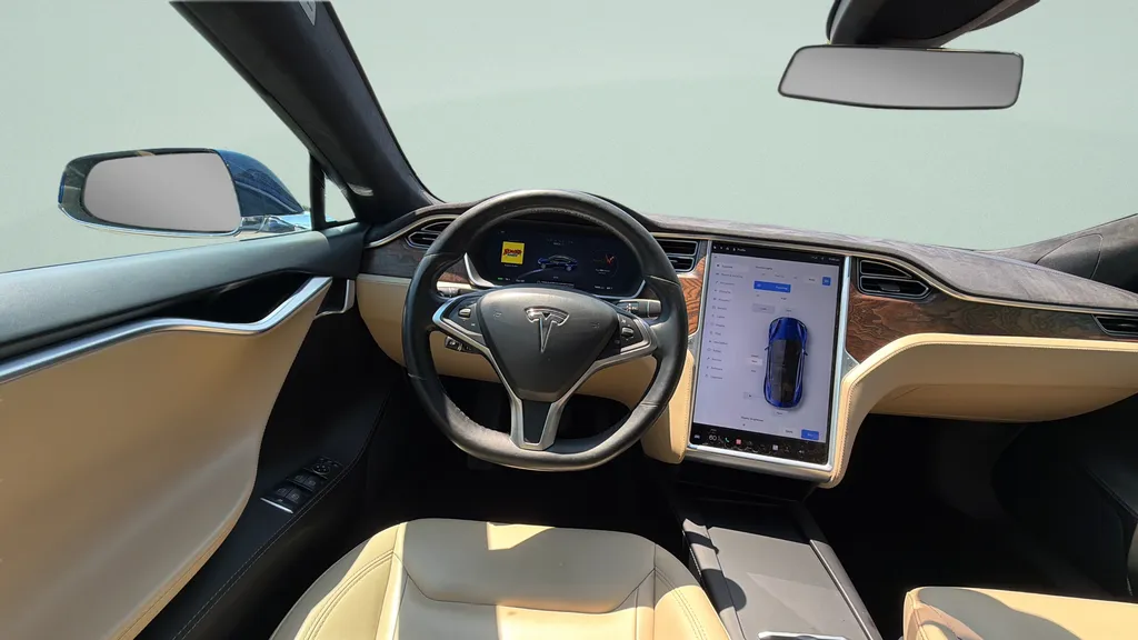 2016 Tesla Model S 90D - Photo 13