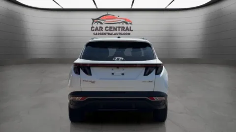 More photos of 2022 Hyundai Tucson Hybrid Blue at Car Central Wallingford, CT