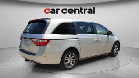 More photos of 2012 Honda Odyssey EX at Car Central Wallingford, CT