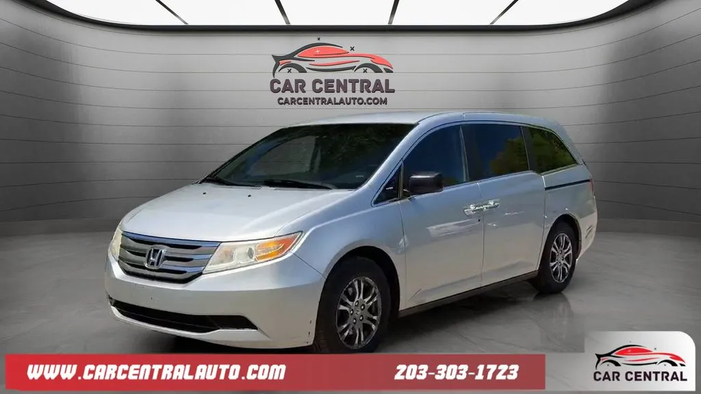 2012 Honda Odyssey EX's photo