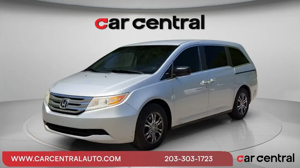 Silver 2012 Honda Odyssey EX for sale in Wallingford, CT