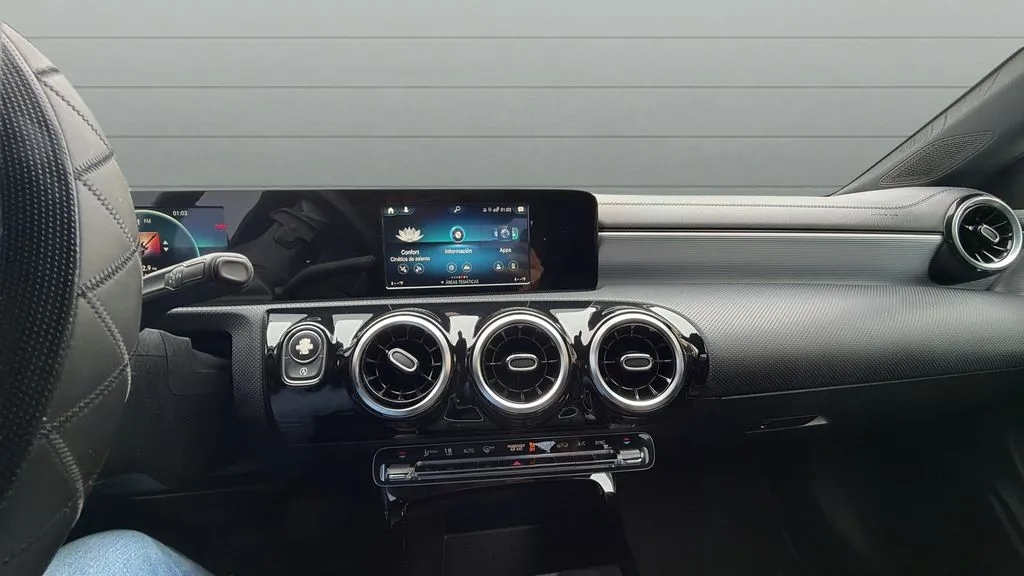 2020 Mercedes-Benz CLA CLA250 - Photo 17