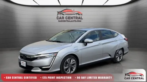 Silver 2020 Honda Clarity Plug-In Hybrid for sale in Wallingford, CT