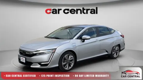 Silver 2020 Honda Clarity Plug-In Hybrid for sale in Wallingford, CT