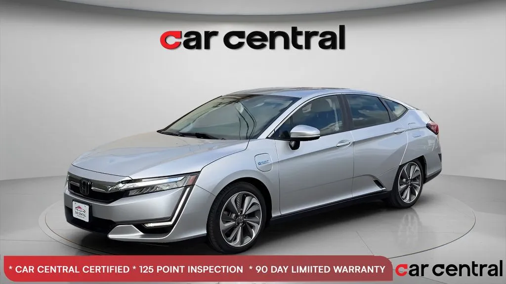 Silver 2020 Honda Clarity Plug-In Hybrid for sale in Wallingford, CT