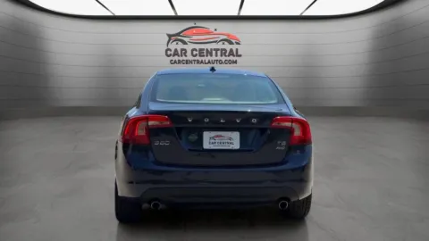 More photos of 2011 Volvo S60 T6 at Car Central Wallingford, CT