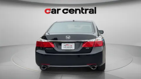 More photos of 2014 Honda Accord EX-L at Car Central Wallingford, CT