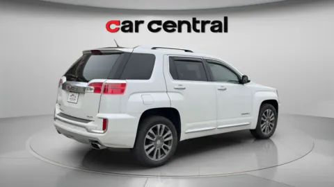 More photos of 2016 GMC Terrain Denali at Car Central Wallingford, CT