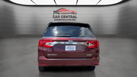 More photos of 2019 Honda Odyssey Touring at Car Central Wallingford, CT