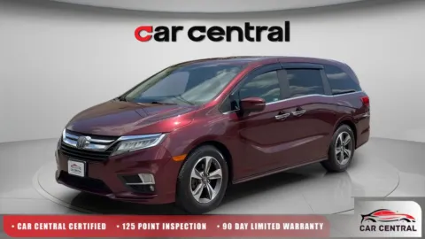 Red 2019 Honda Odyssey Touring for sale in Wallingford, CT