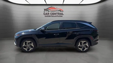 Photos of 2022 Hyundai Tucson Hybrid SEL Convenience for sale in Wallingford, CT at Car Central Wallingford