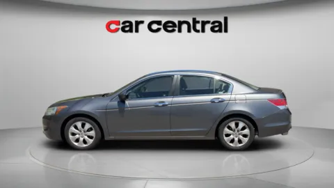 Photos of 2009 Honda Accord EX-L for sale in Wallingford, CT at Car Central Wallingford