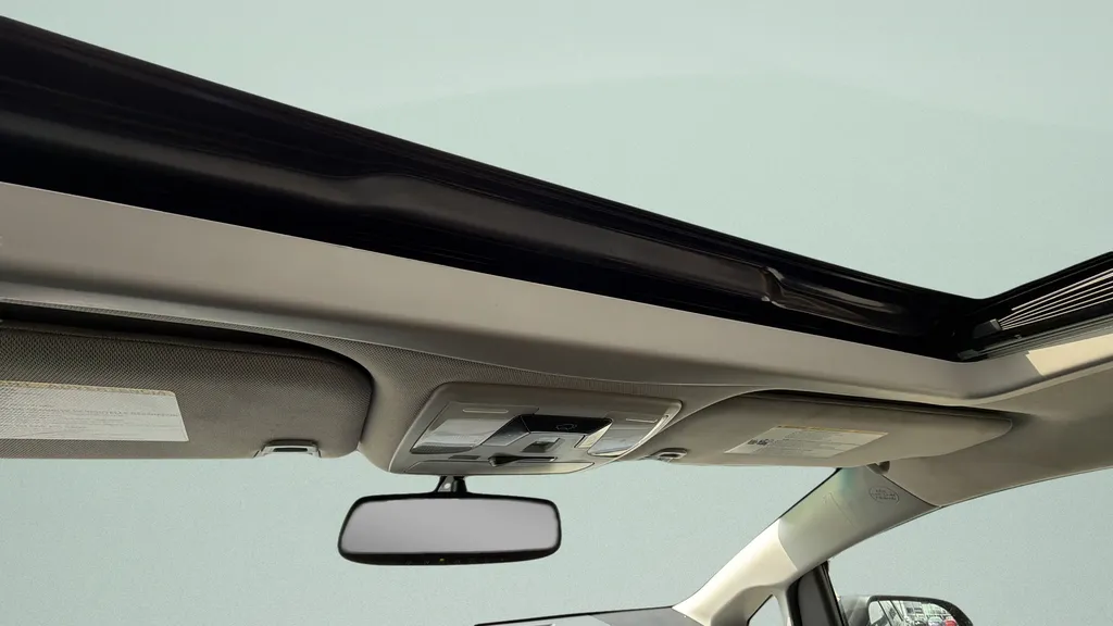 2017 Toyota Sienna SE Premium - Photo 20