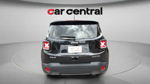 More photos of 2021 Jeep Renegade Limited at Car Central Wallingford, CT