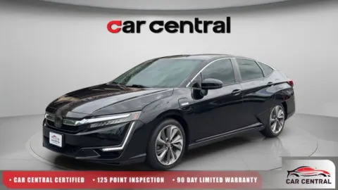 Black 2018 Honda Clarity Plug-In Hybrid Touring for sale in Wallingford, CT