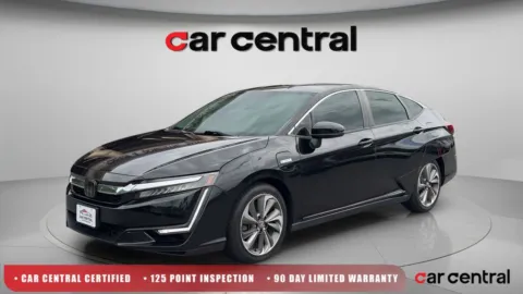 Black 2018 Honda Clarity Plug-In Hybrid Touring for sale in Wallingford, CT