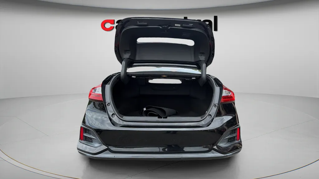 2018 Honda Clarity Touring - Photo 26