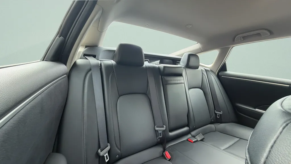2018 Honda Clarity Touring - Photo 28