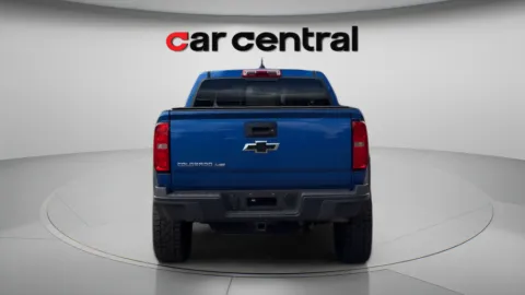 More photos of 2019 Chevrolet Colorado ZR2 at Car Central Wallingford, CT