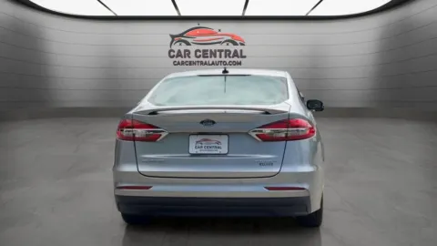 More photos of 2020 Ford Fusion Energi Titanium at Car Central Wallingford, CT