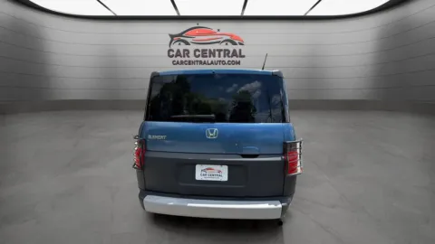 More photos of 2008 Honda Element LX at Car Central Wallingford, CT
