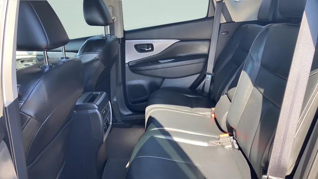 2019 Nissan Murano SL - Photo 18
