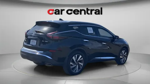 More photos of 2019 Nissan Murano SL at Car Central Wallingford, CT