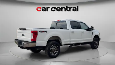 More photos of 2019 Ford F-250SD Lariat at Car Central Wallingford, CT