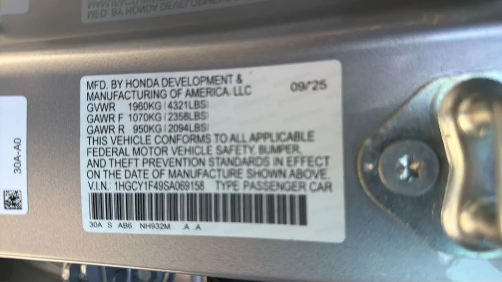 2025 Honda Accord SE - Photo 30