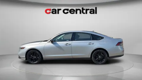 Photos of 2025 Honda Accord SE for sale in Wallingford, CT at Car Central Wallingford